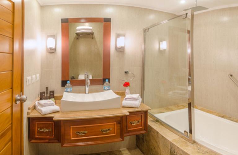 Habitación triple estándar Taypikala Hotel Deluxe Valle Sagrado Urubamba Habitación triple estándar Taypikala Hotel Deluxe Valle Sagrado Urubamba